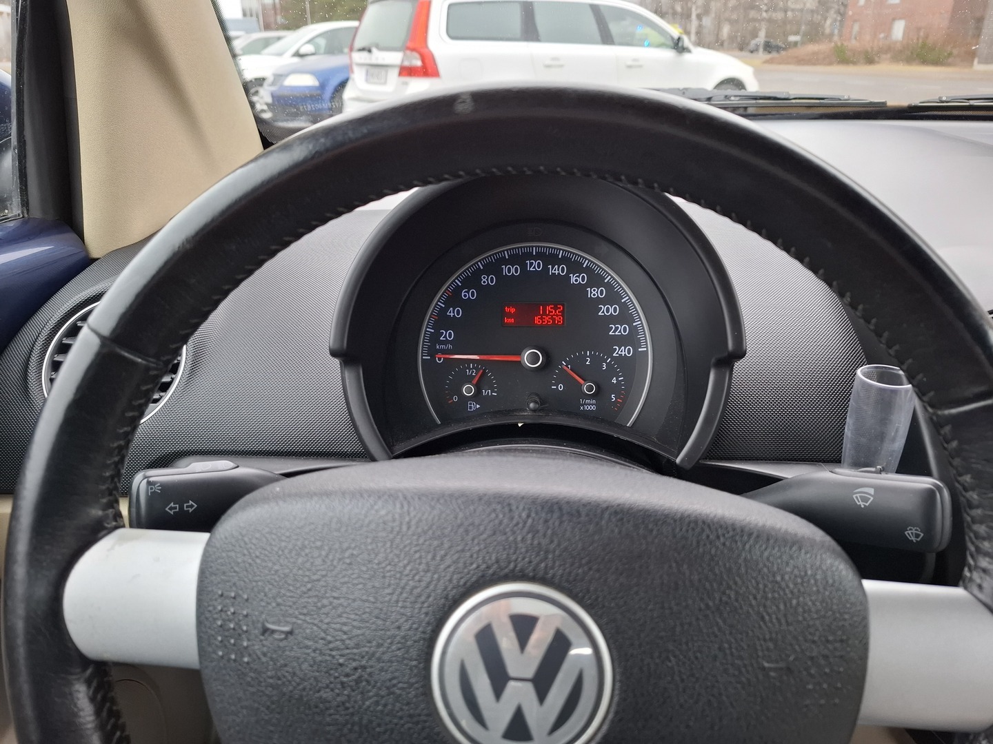VOLKSWAGEN New Beetle 2007
