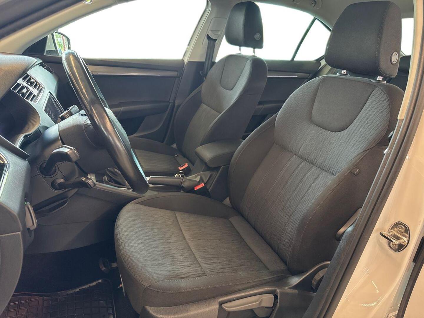 SKODA Octavia 9