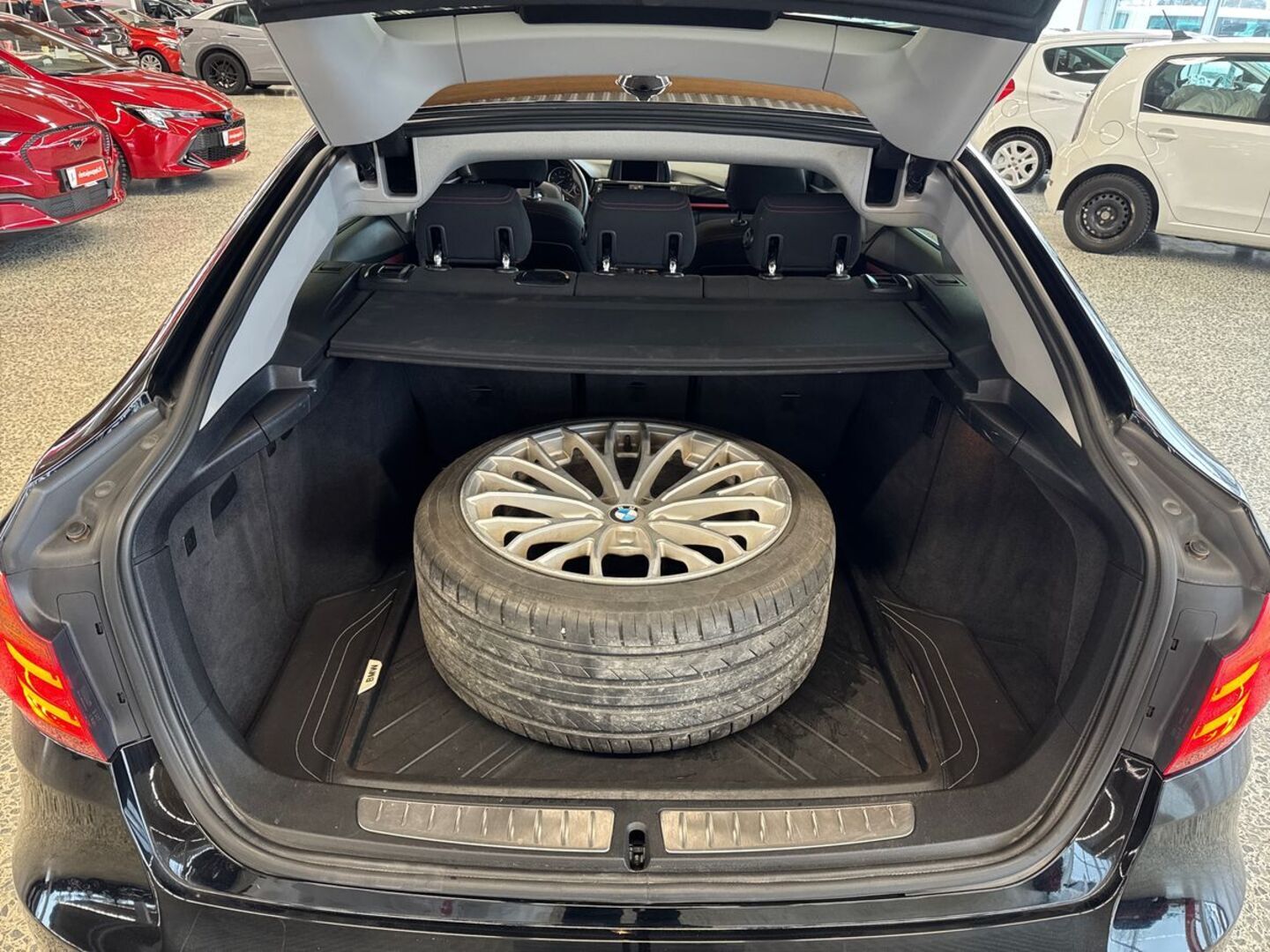 BMW 320 Gran Turismo 2014