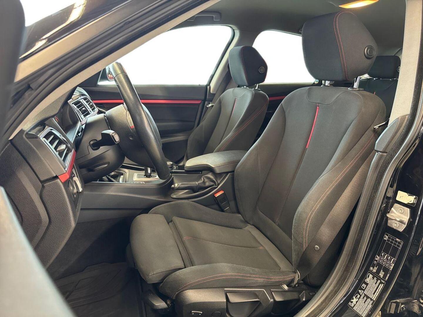 BMW 320 Gran Turismo 2014