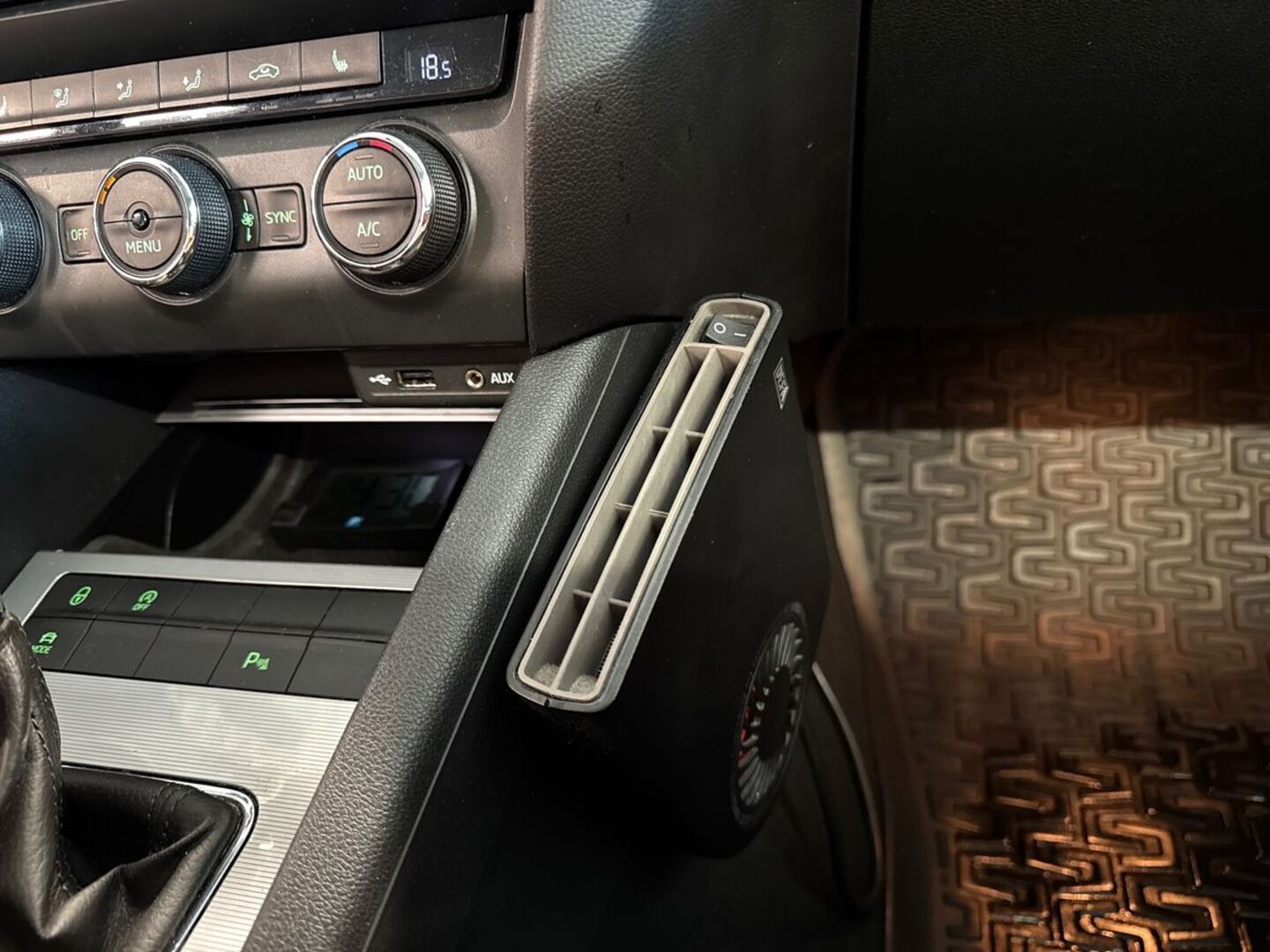 SKODA Octavia 2016