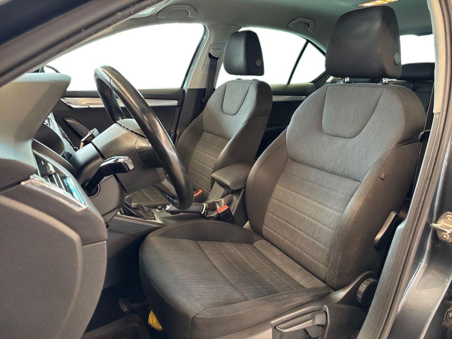 SKODA Octavia 2016