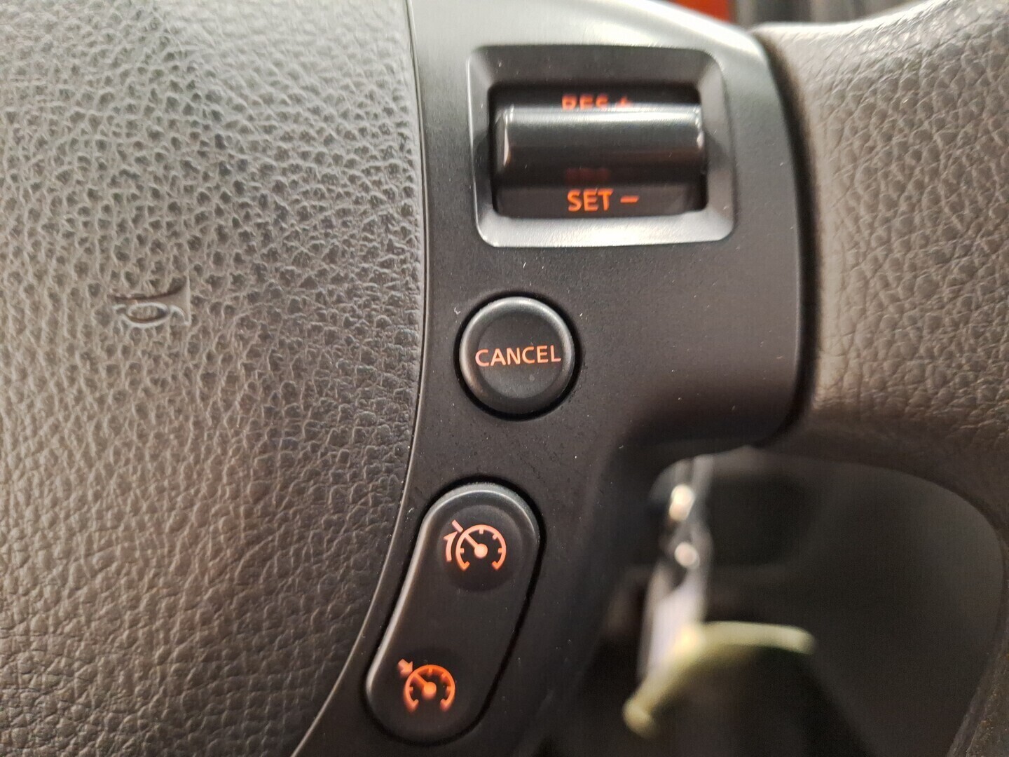 NISSAN NV200 2017