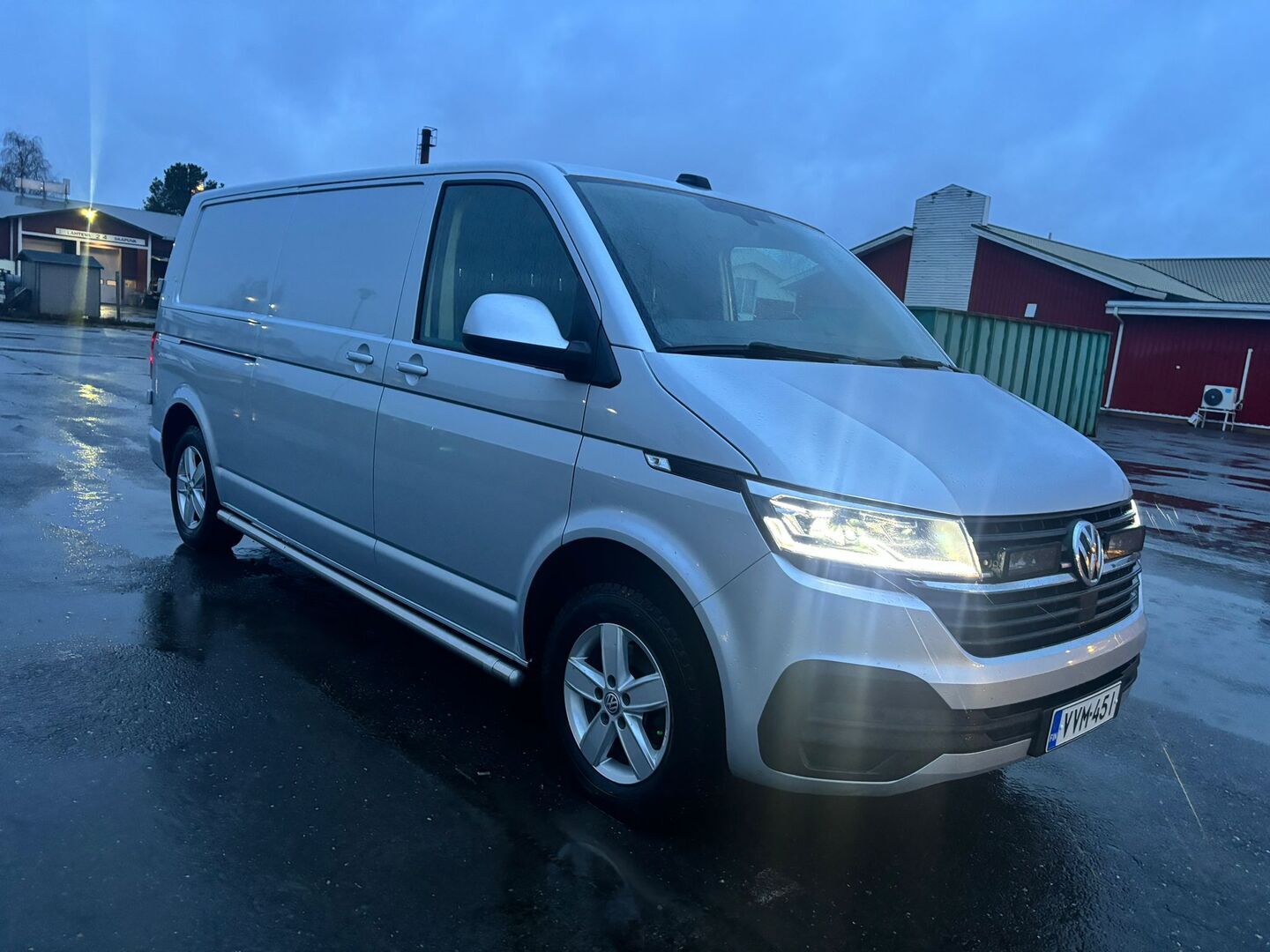 VOLKSWAGEN Transporter 2022