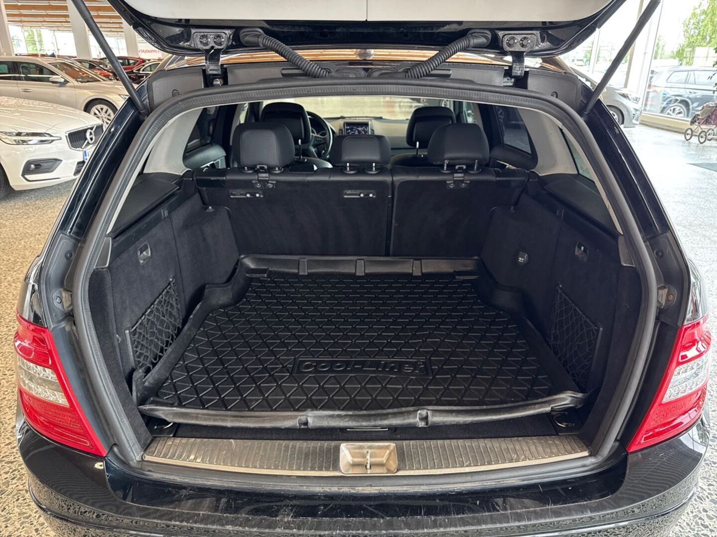 MERCEDES-BENZ C 2009