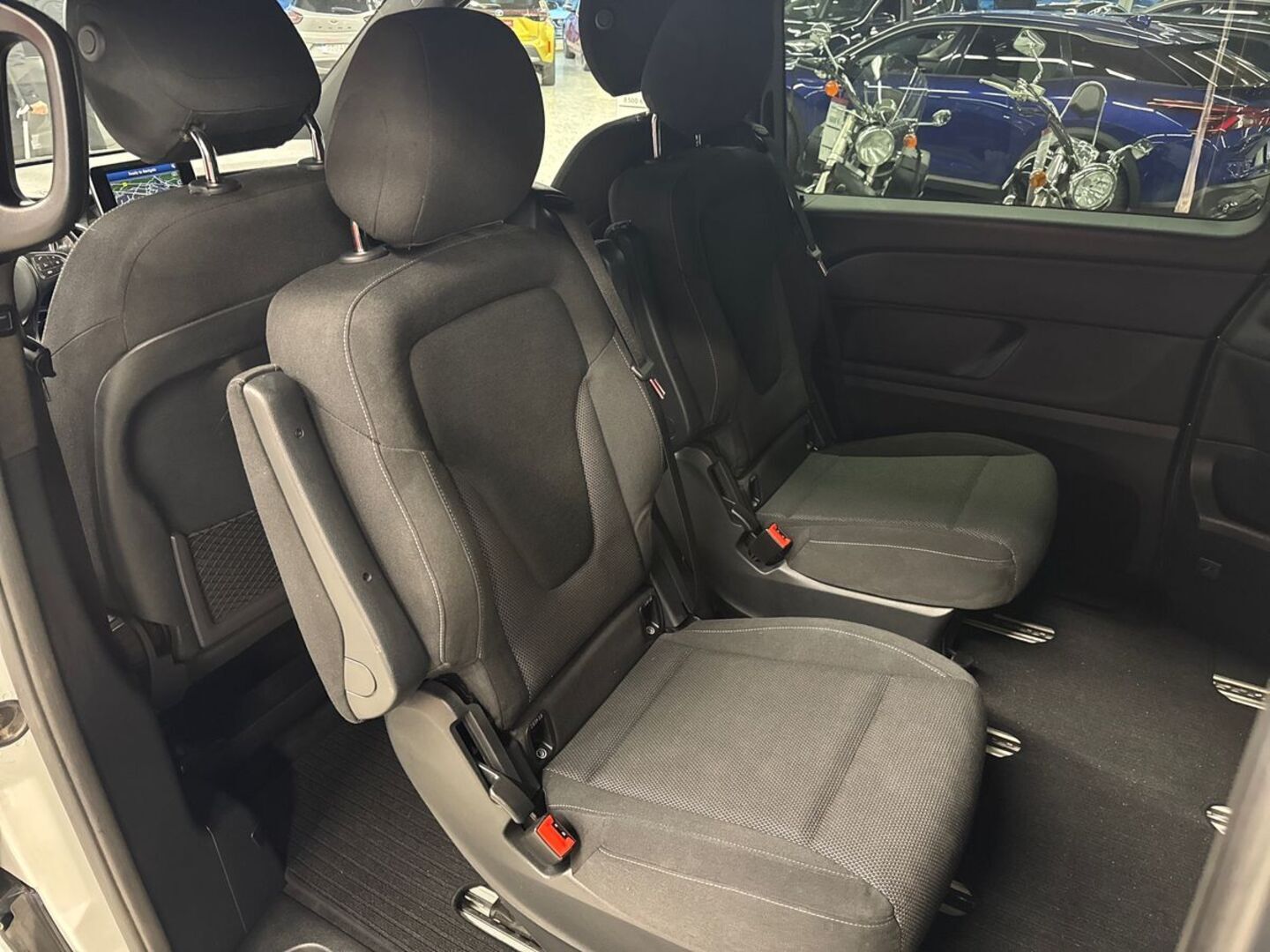 MERCEDES-BENZ V 2014