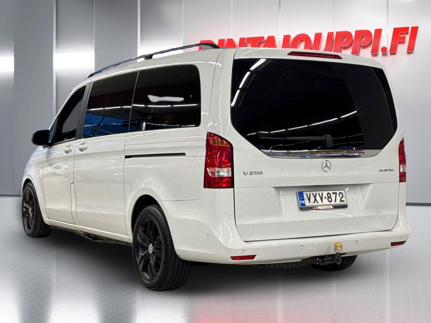 MERCEDES-BENZ V 2014