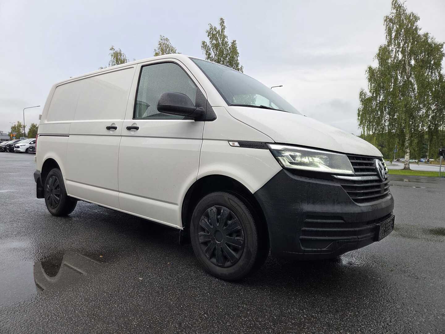 VOLKSWAGEN Transporter 1