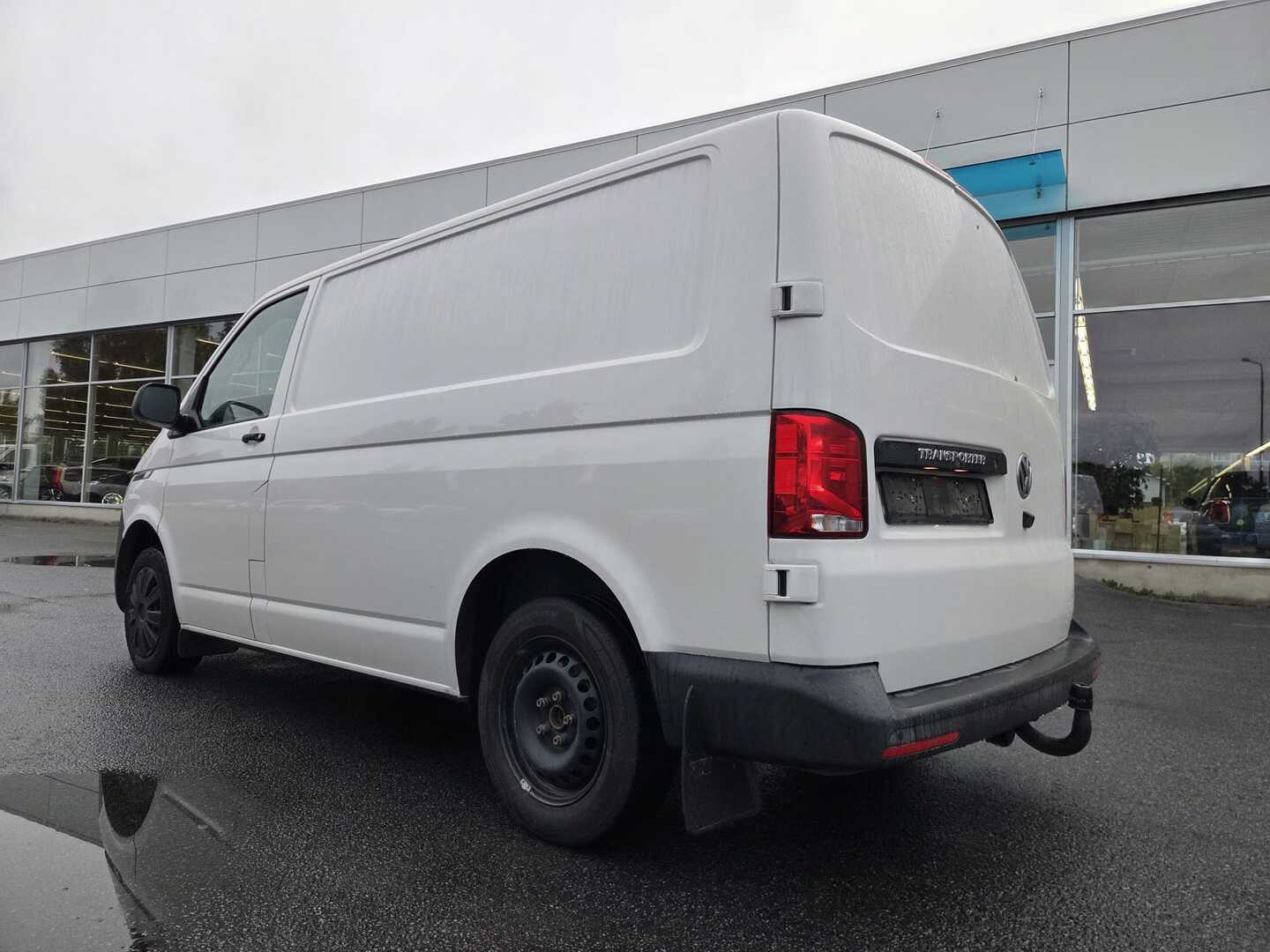 VOLKSWAGEN Transporter 7