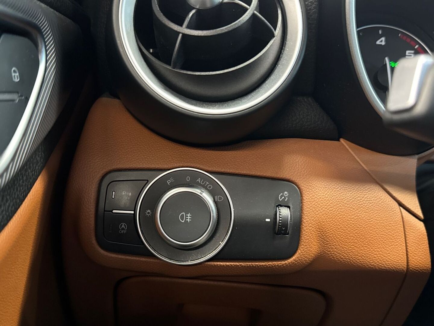 ALFA ROMEO Giulia 2017