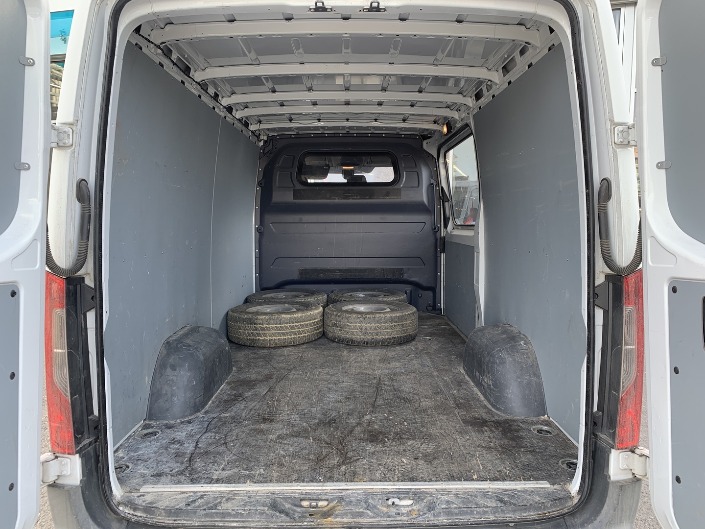 MERCEDES-BENZ Sprinter 2019