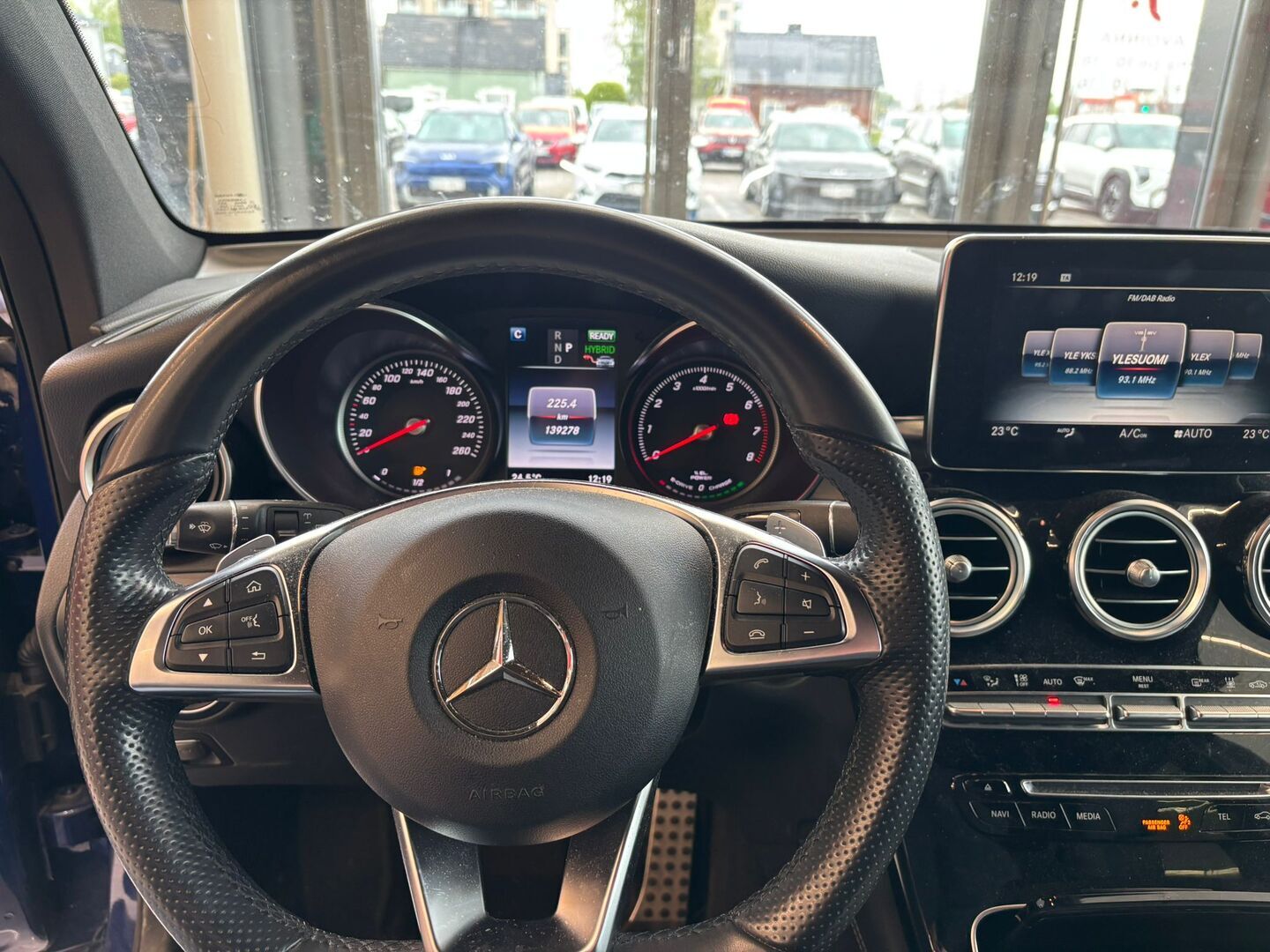 MERCEDES-BENZ GLC 2018