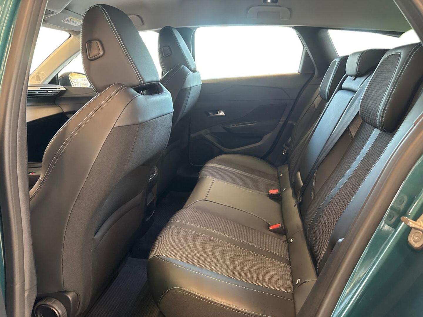 PEUGEOT 308 2023