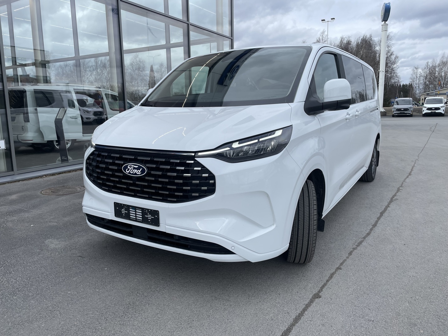 FORD Tourneo Custom 2026