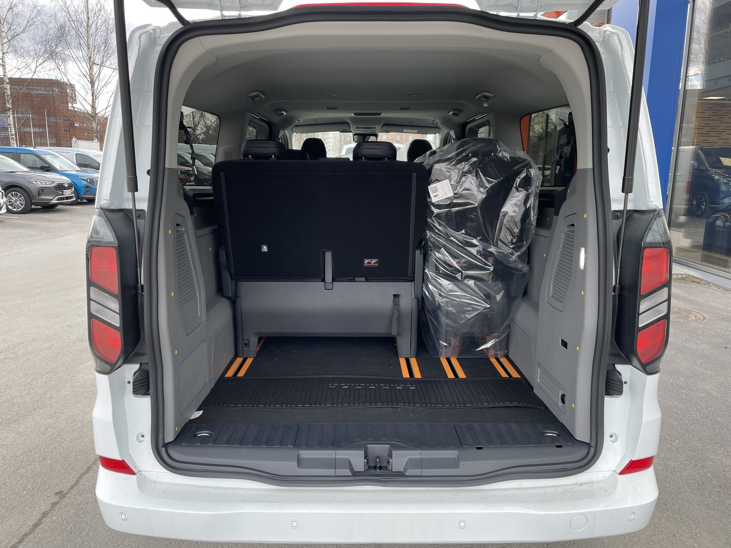 FORD Tourneo Custom 2026