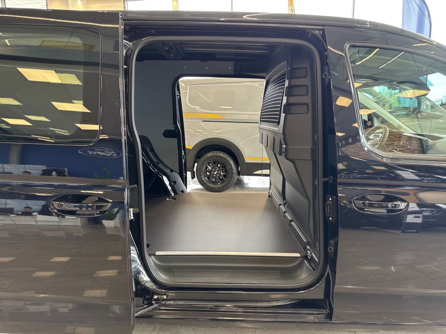FORD Transit Connect 21