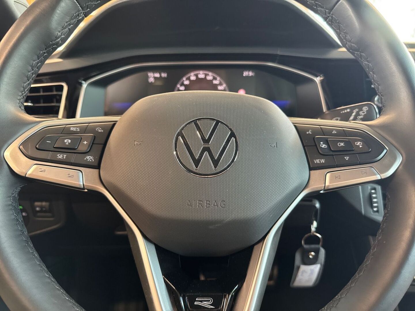 VOLKSWAGEN Taigo 2024