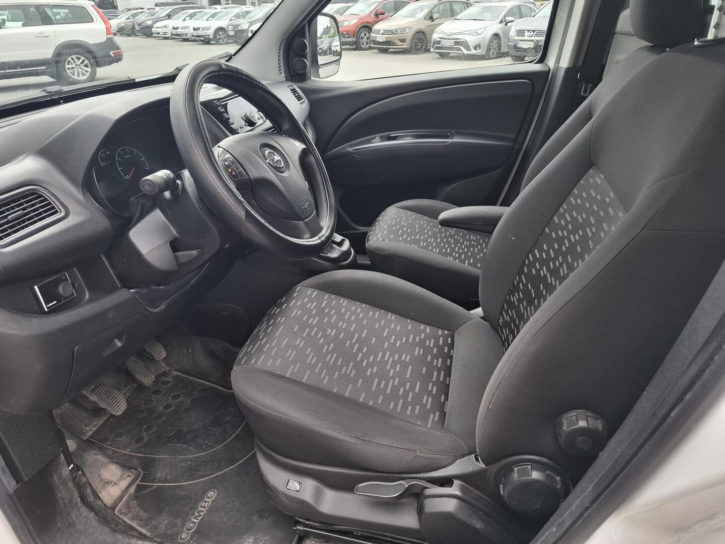 OPEL Combo 2016