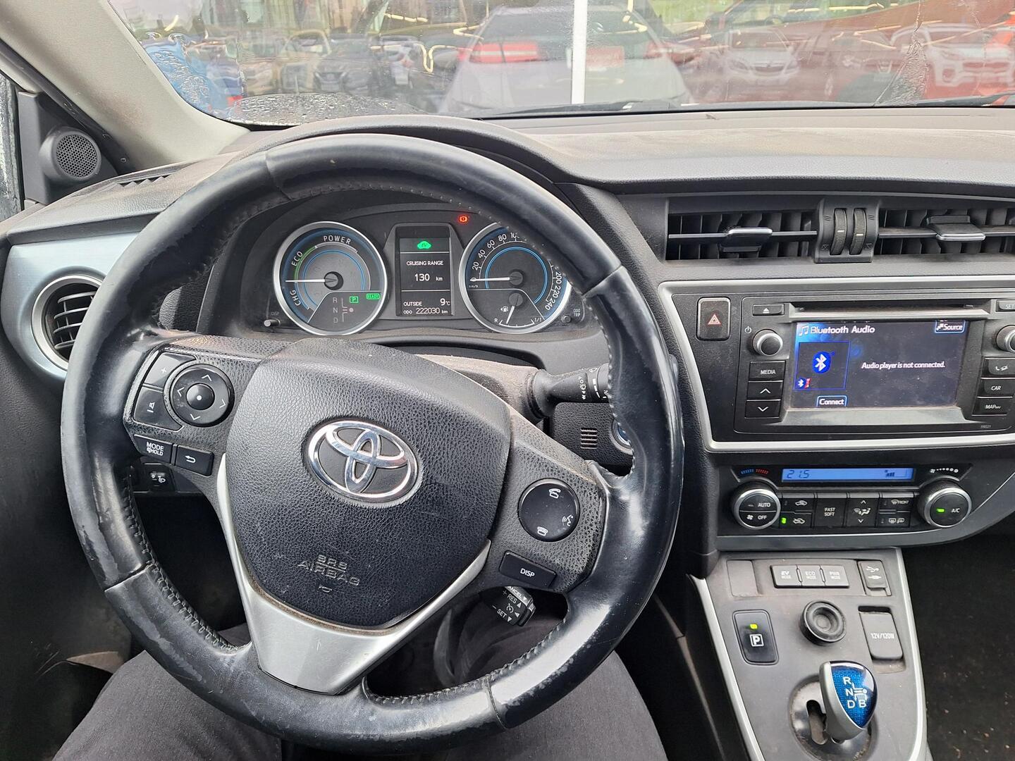 TOYOTA Auris 2014