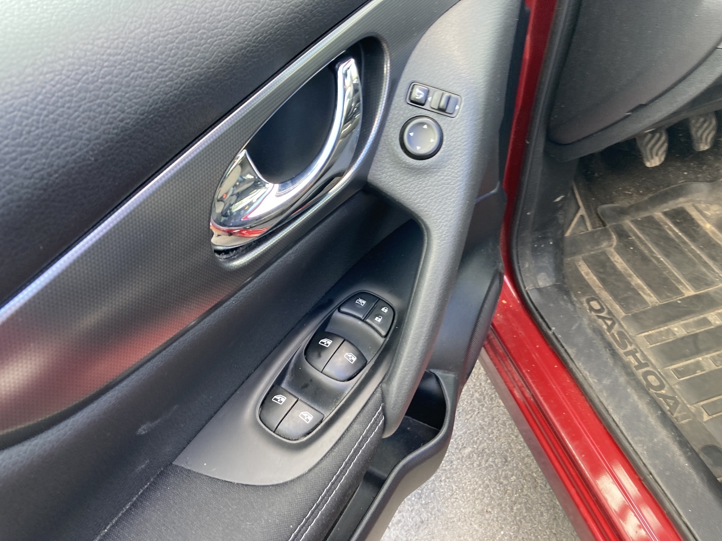 NISSAN Qashqai 14