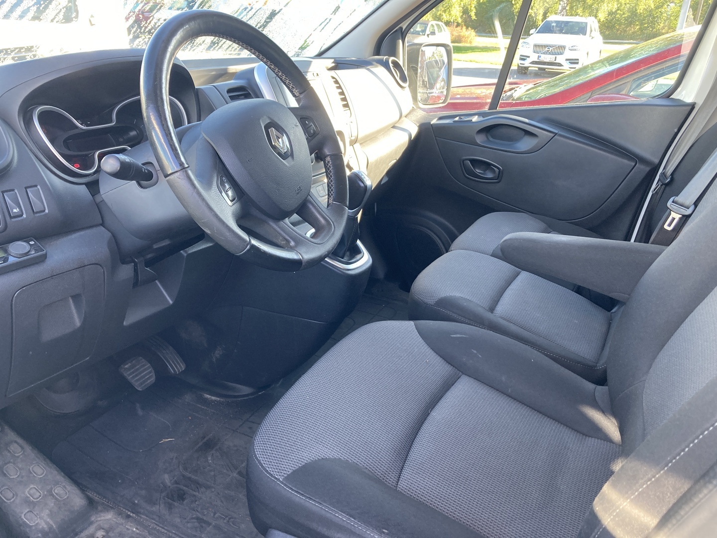 RENAULT Trafic 2020