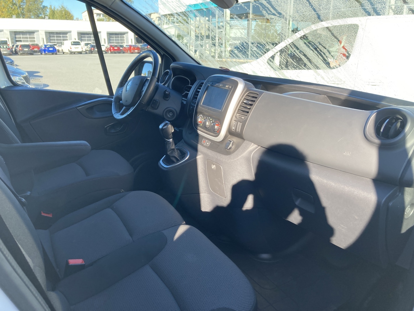 RENAULT Trafic 2020