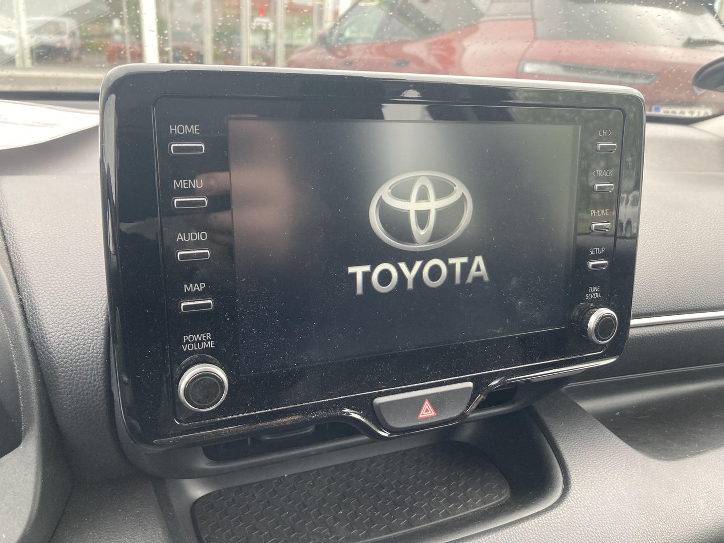 TOYOTA Yaris 2023