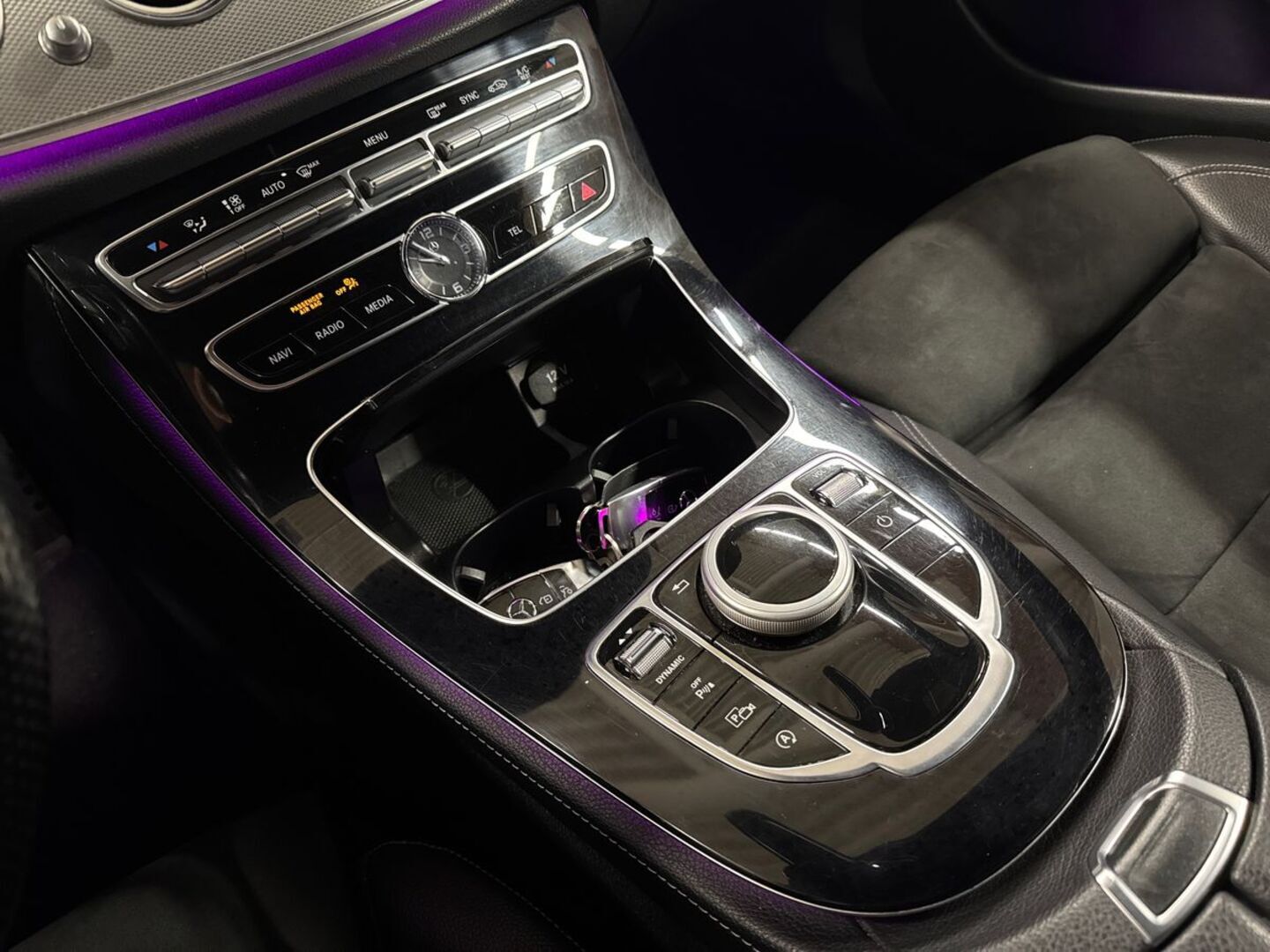 MERCEDES-BENZ E 2016