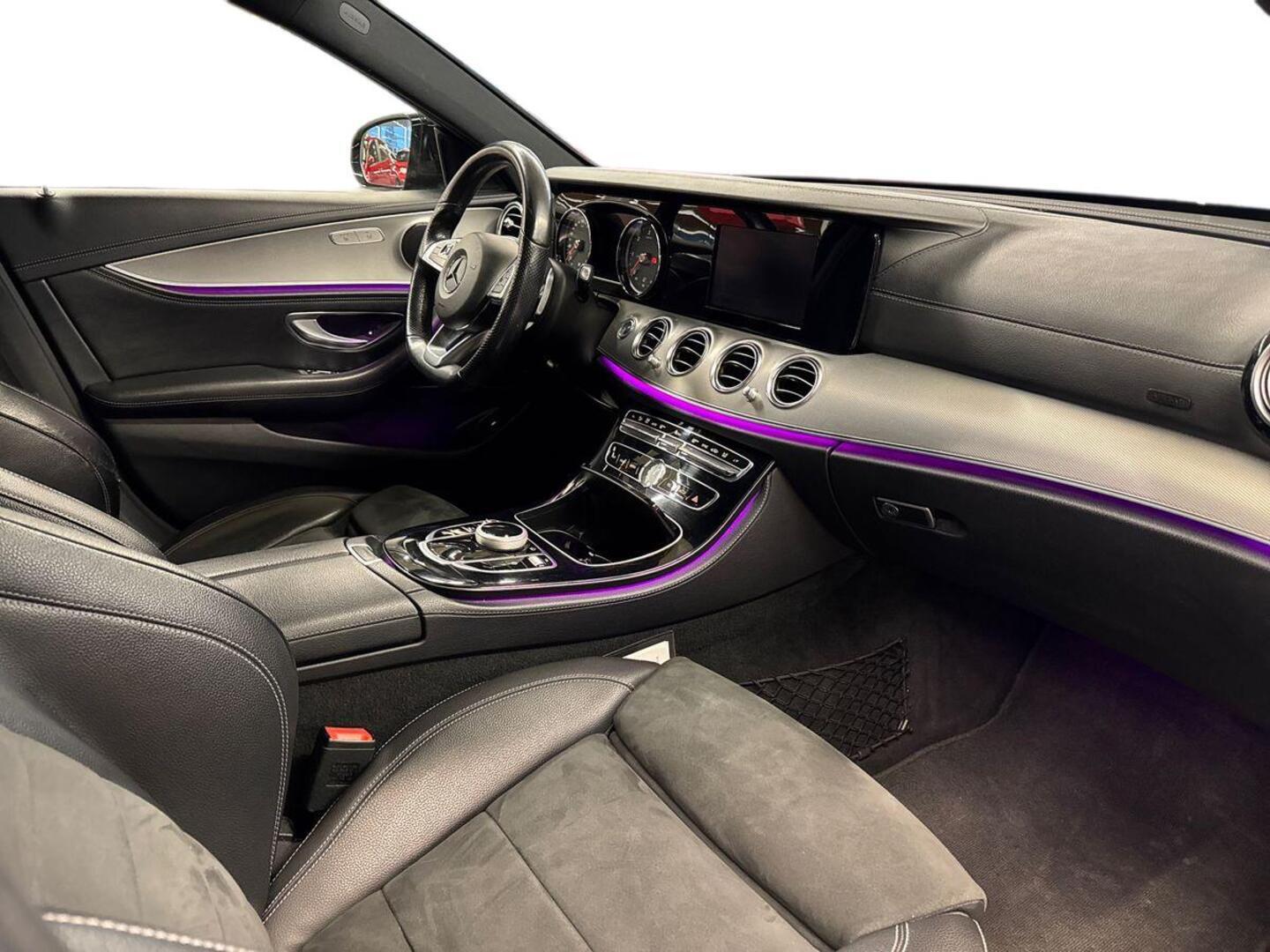 MERCEDES-BENZ E 2016