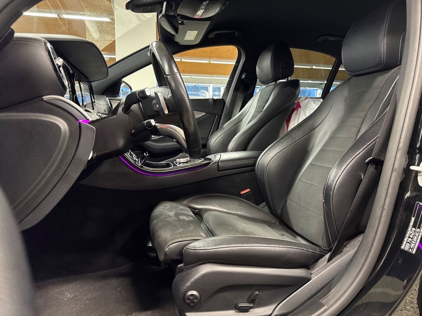 MERCEDES-BENZ E 2016