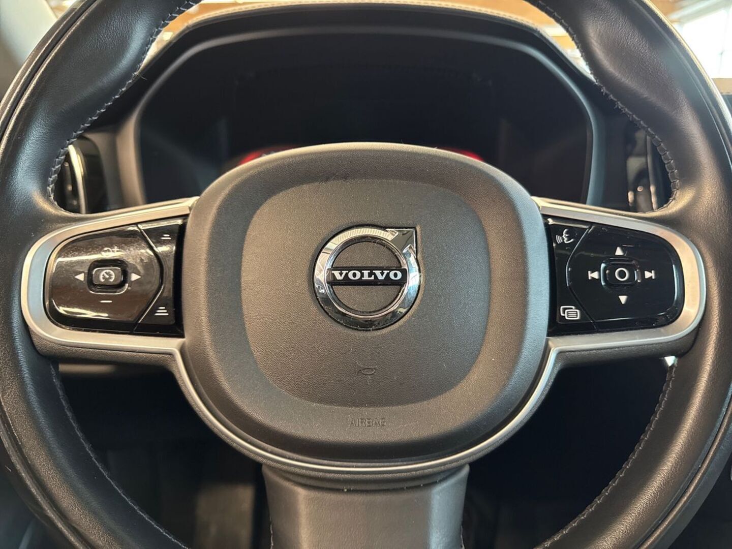 VOLVO V60 Cross Country 2022