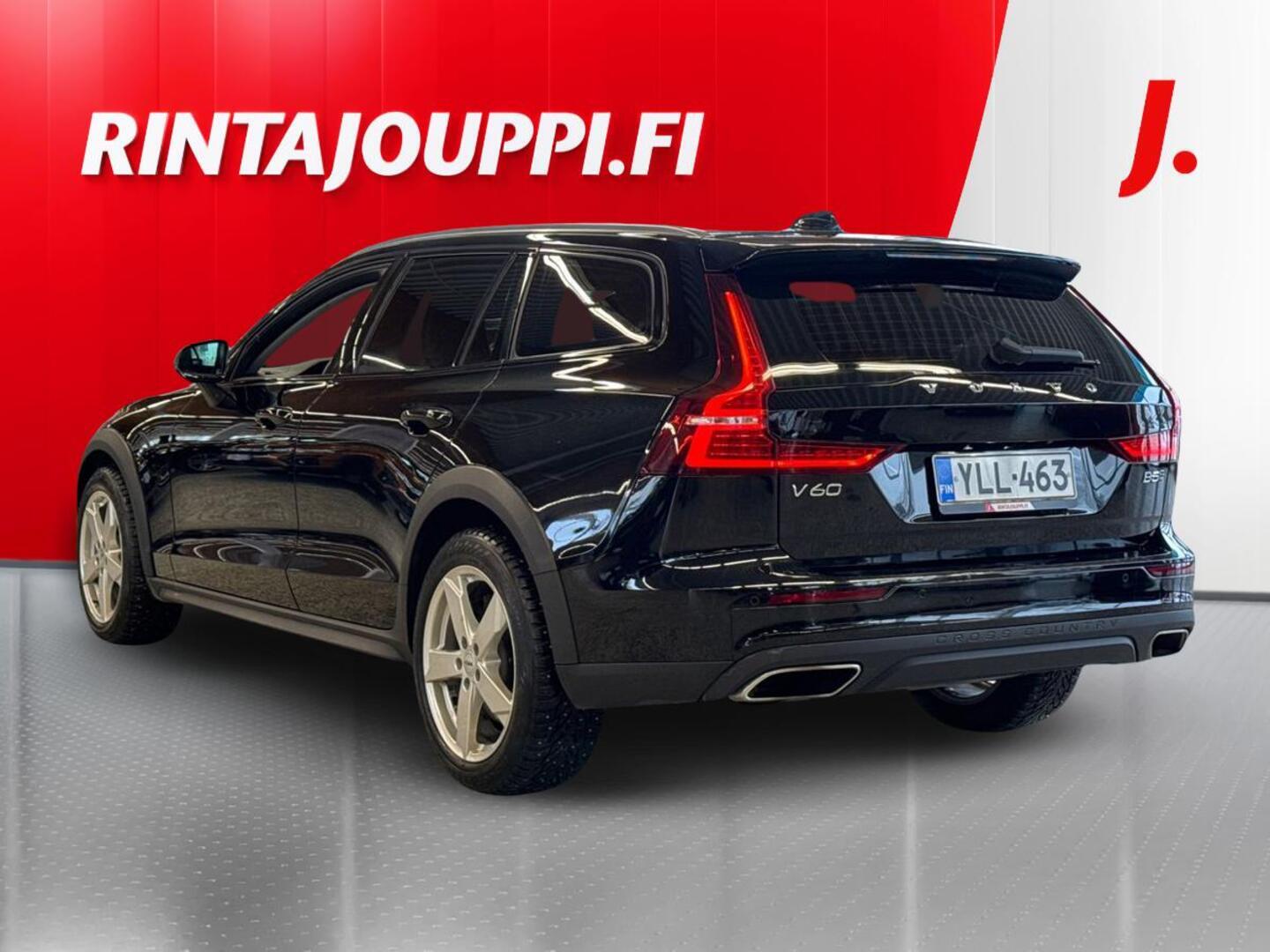 VOLVO V60 Cross Country 2022