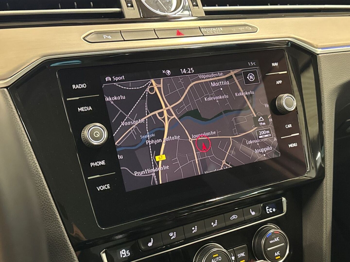 VOLKSWAGEN Passat 2018