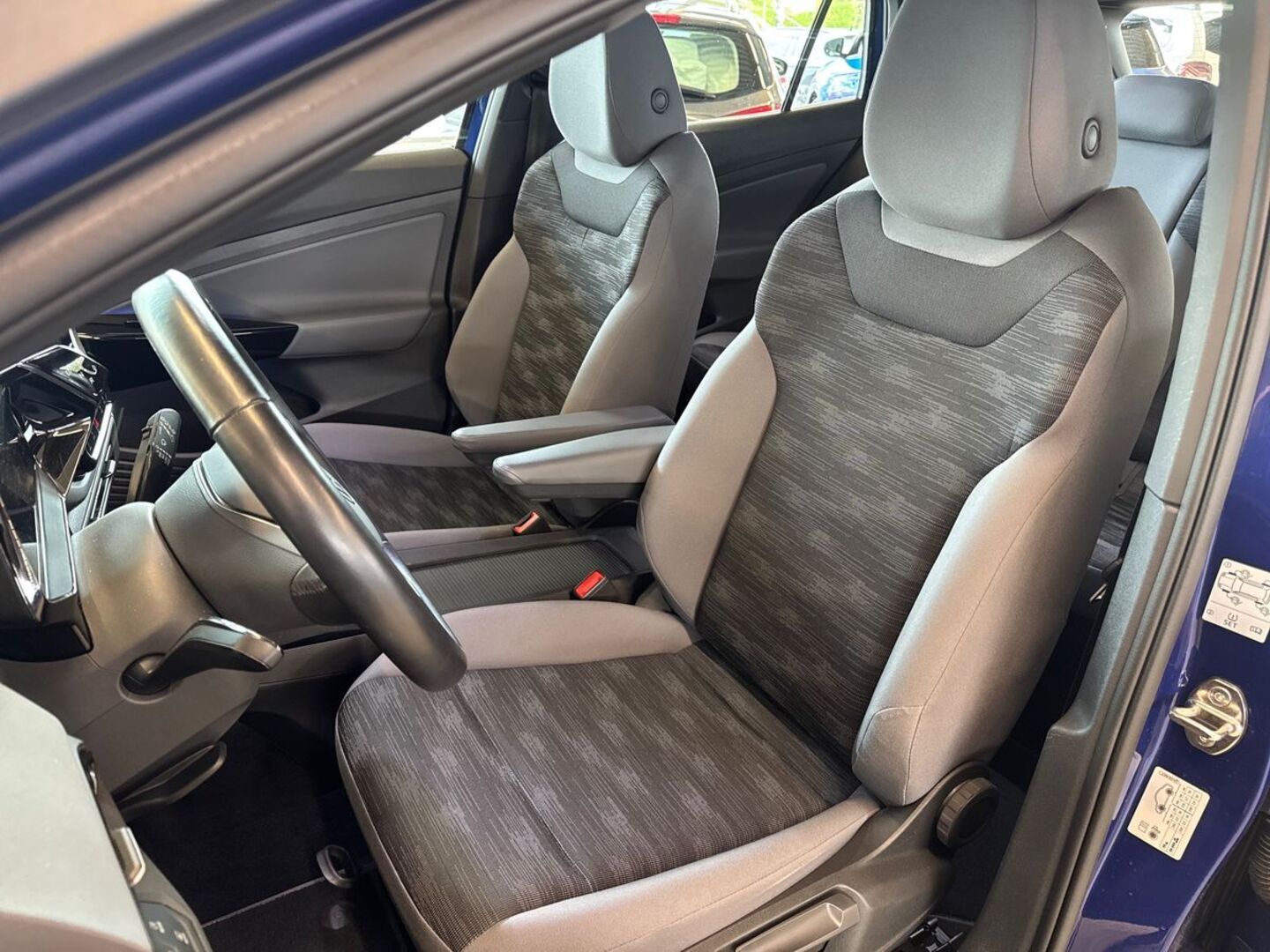 VOLKSWAGEN ID.4 2023