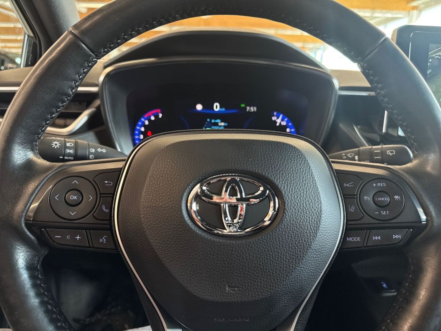 TOYOTA Corolla 2023