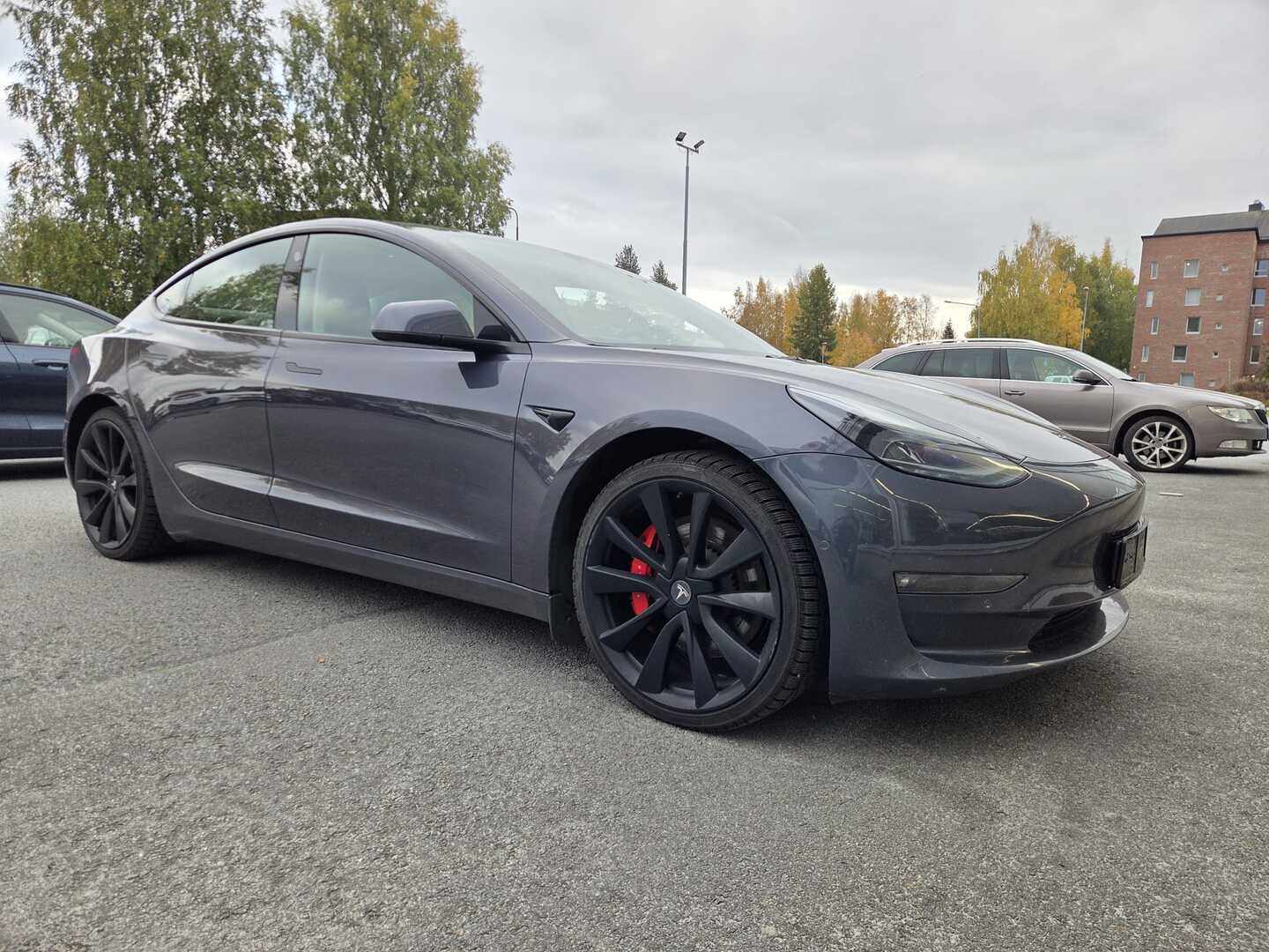 TESLA Model 3 2022