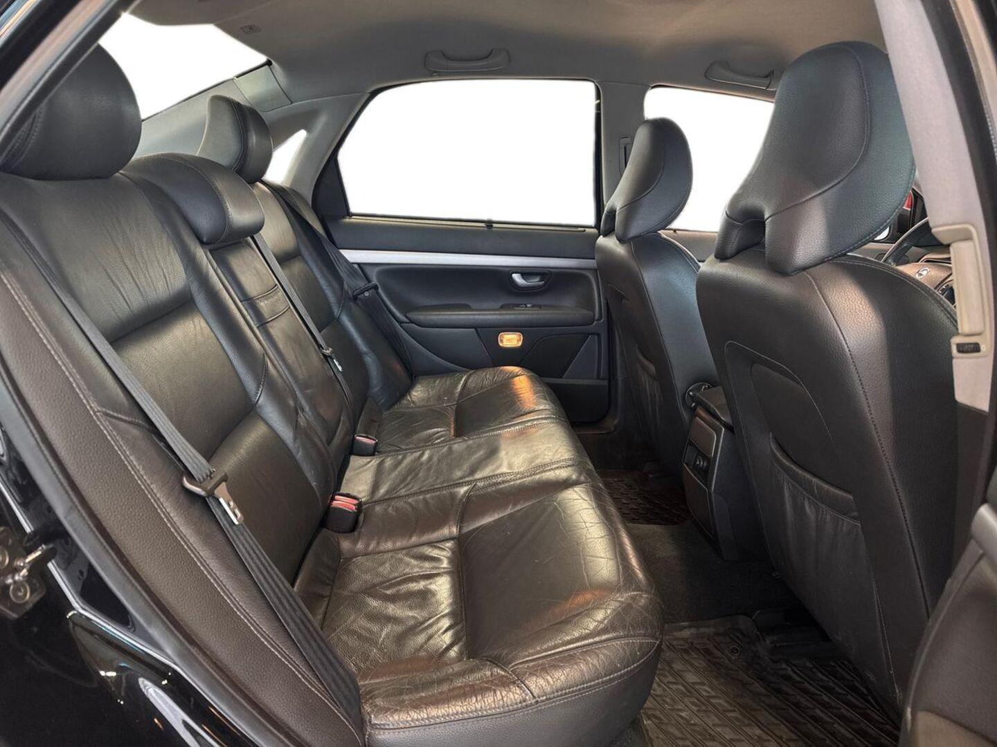 VOLVO S80 2005