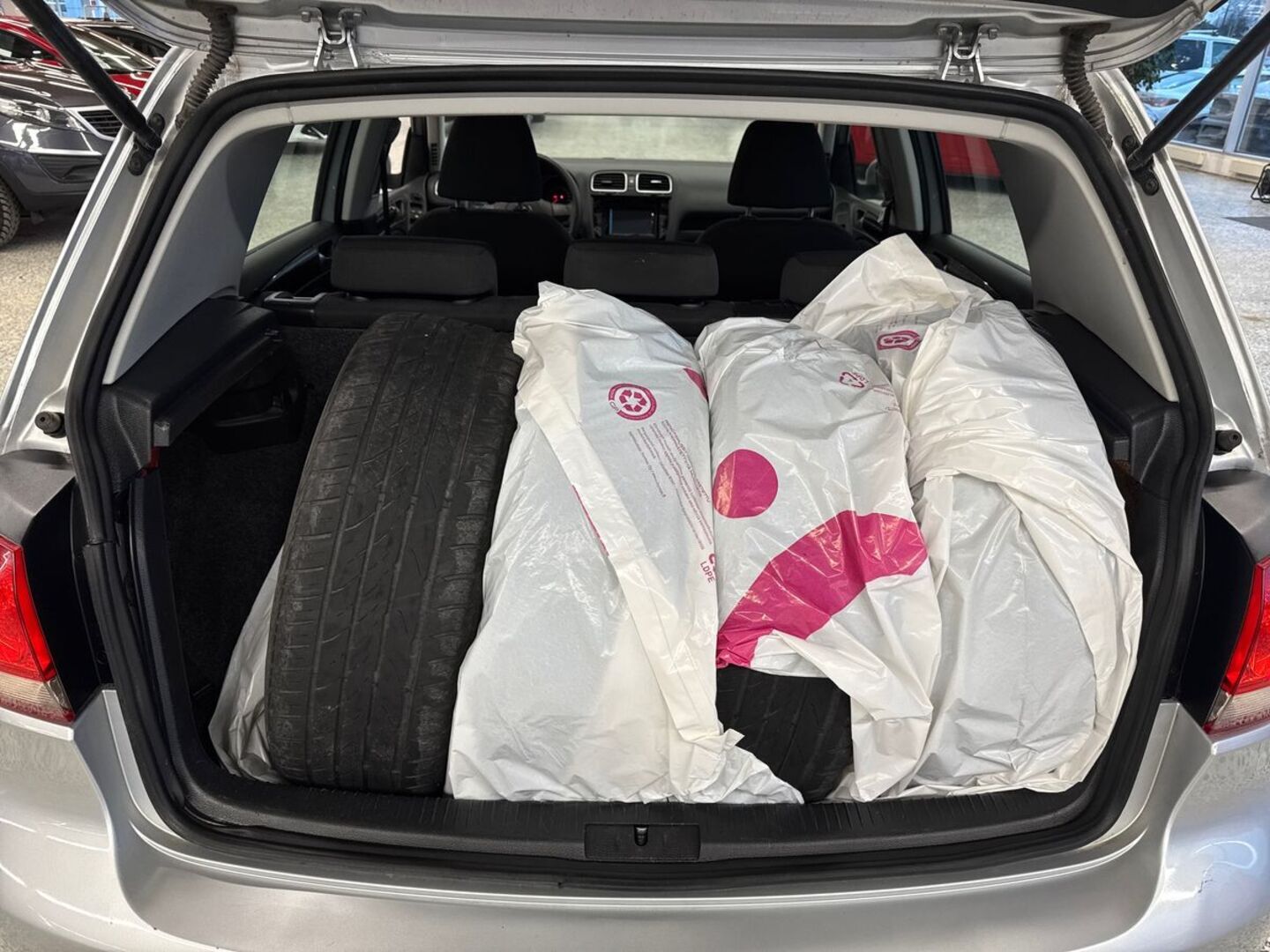 VOLKSWAGEN Golf 2010