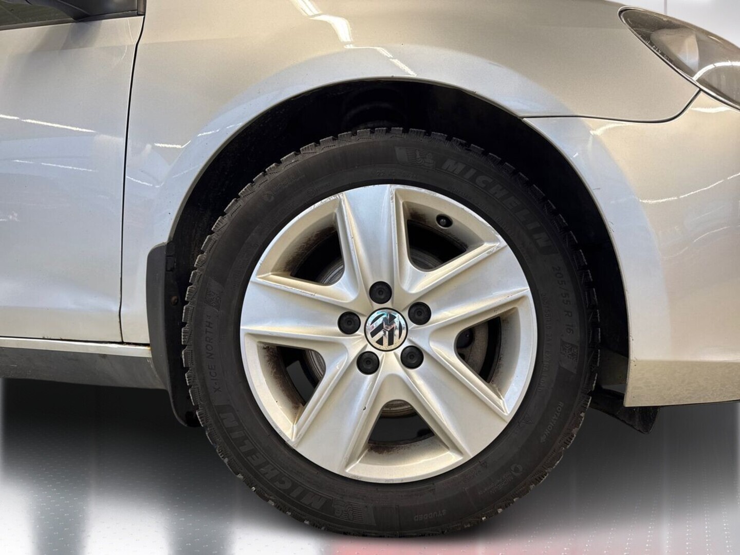 VOLKSWAGEN Golf 2010