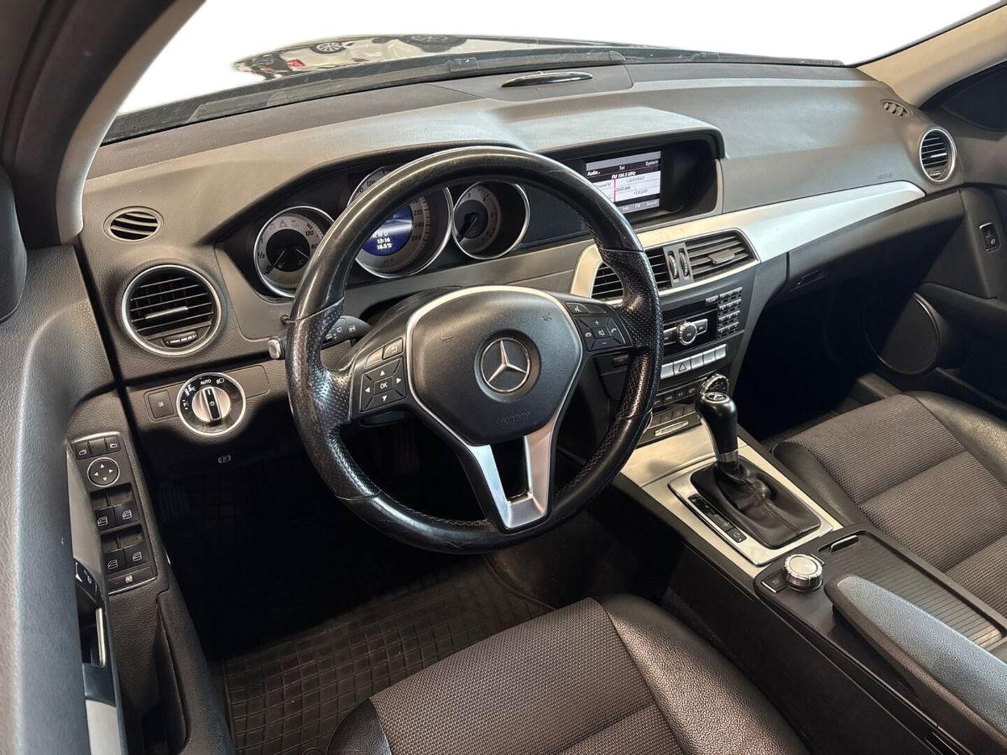 MERCEDES-BENZ C 7
