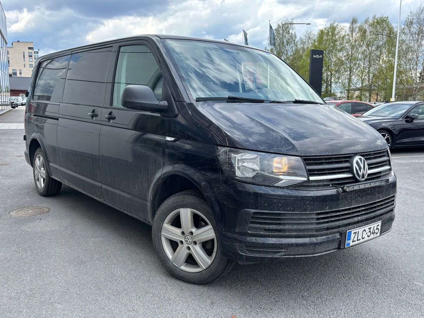 VOLKSWAGEN Transporter 2017