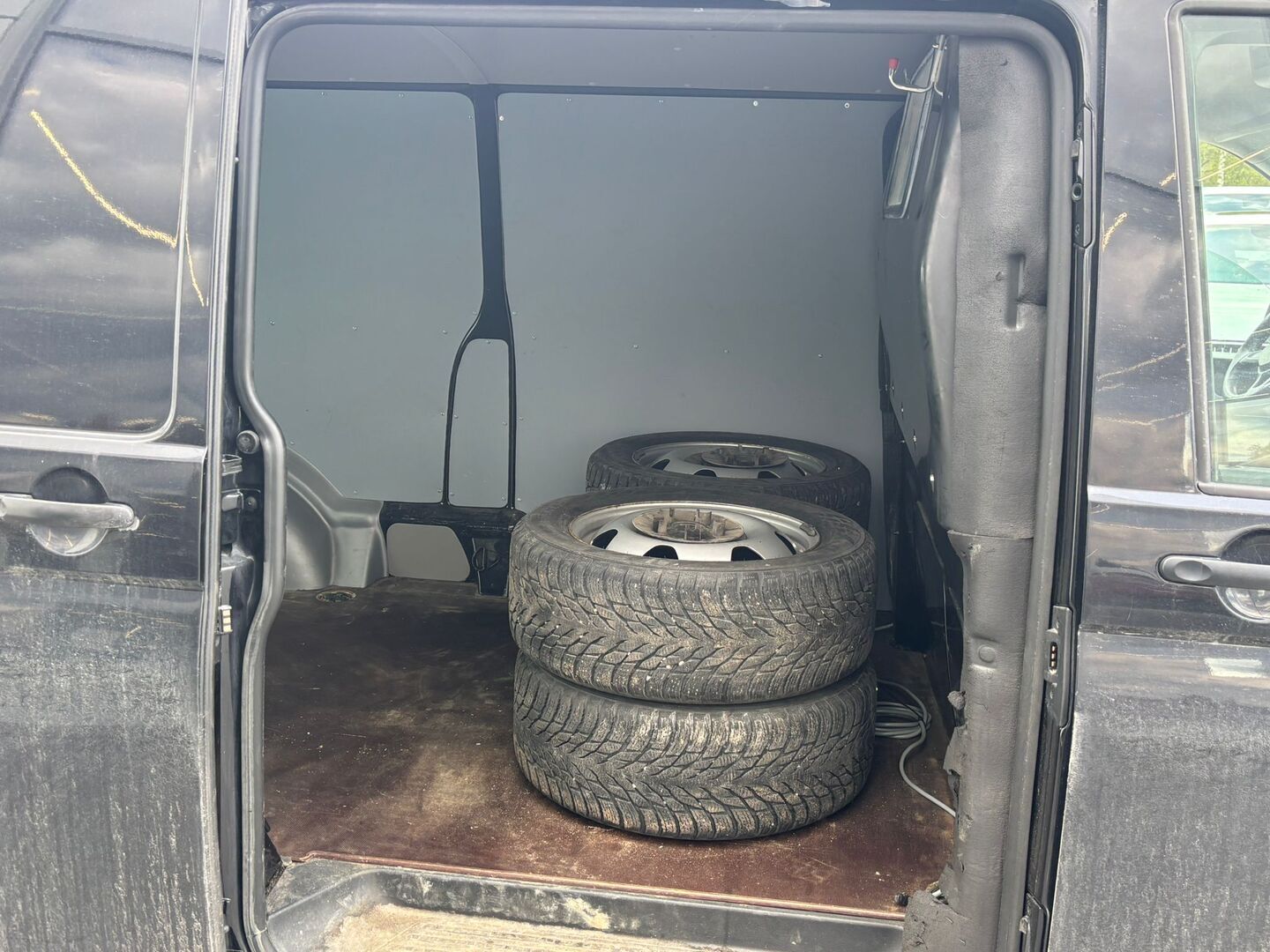 VOLKSWAGEN Transporter 2017