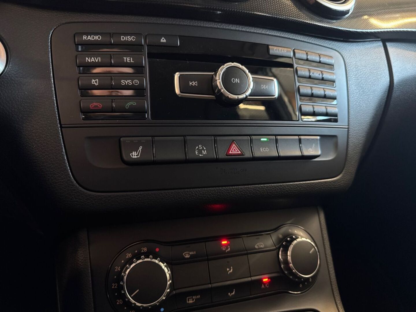 MERCEDES-BENZ B 2014