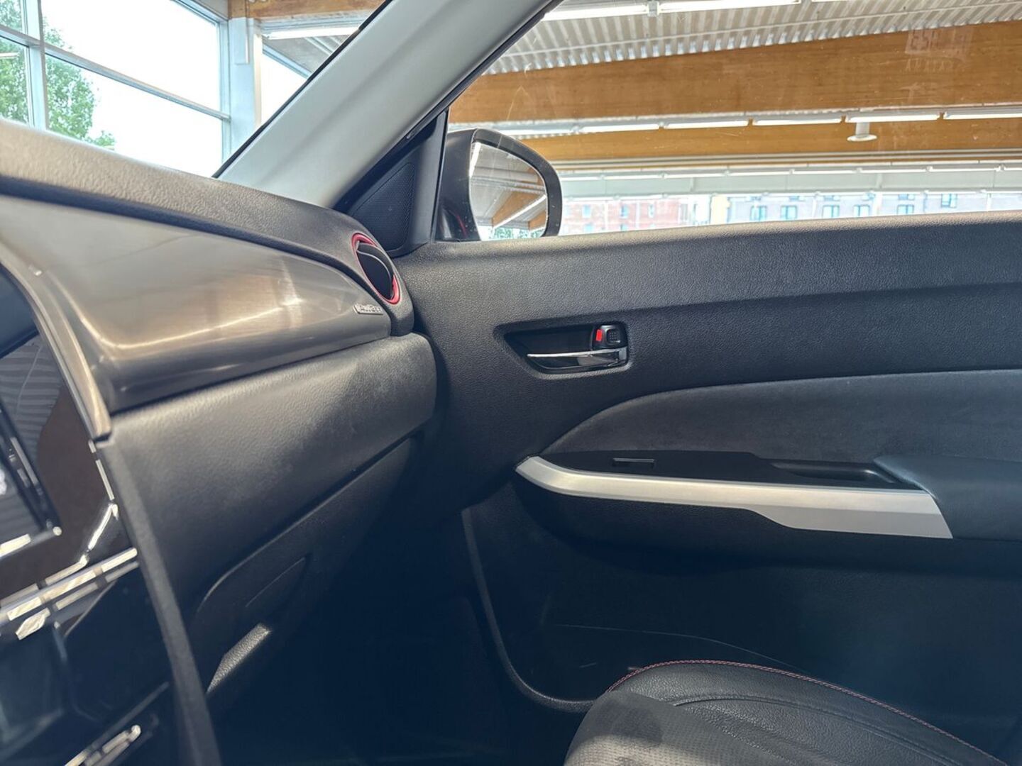 SUZUKI Vitara 25