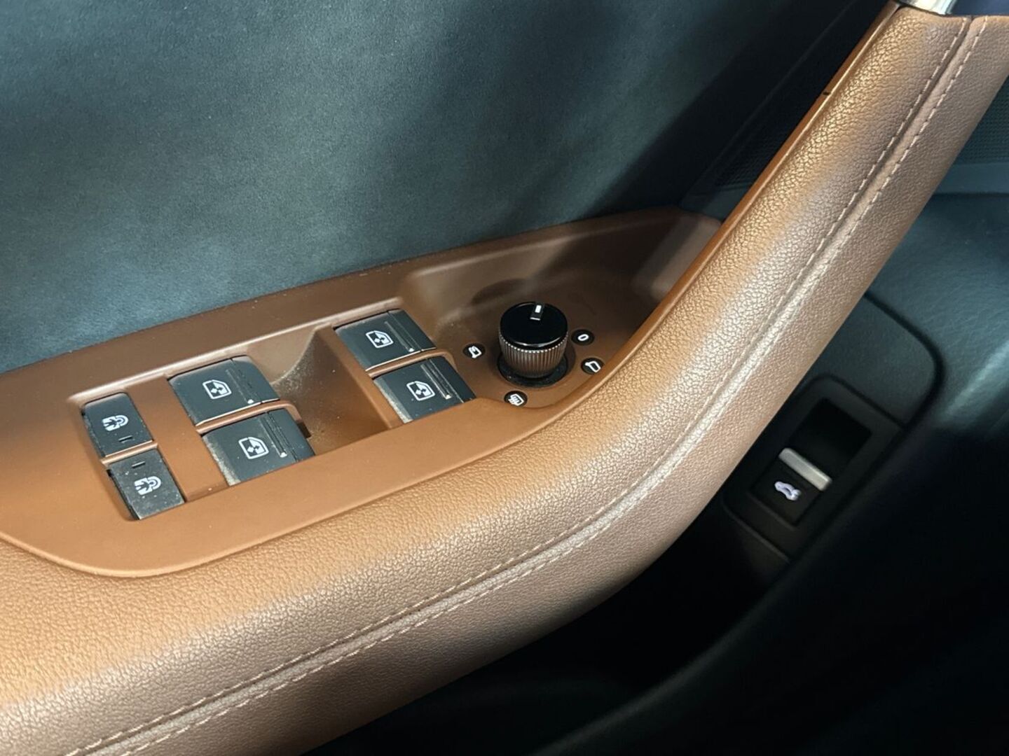 AUDI A6 19