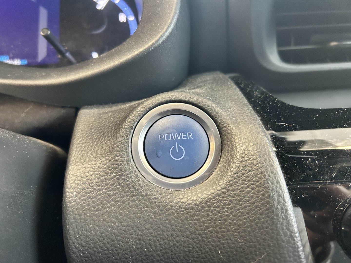 TOYOTA Yaris Cross 2022