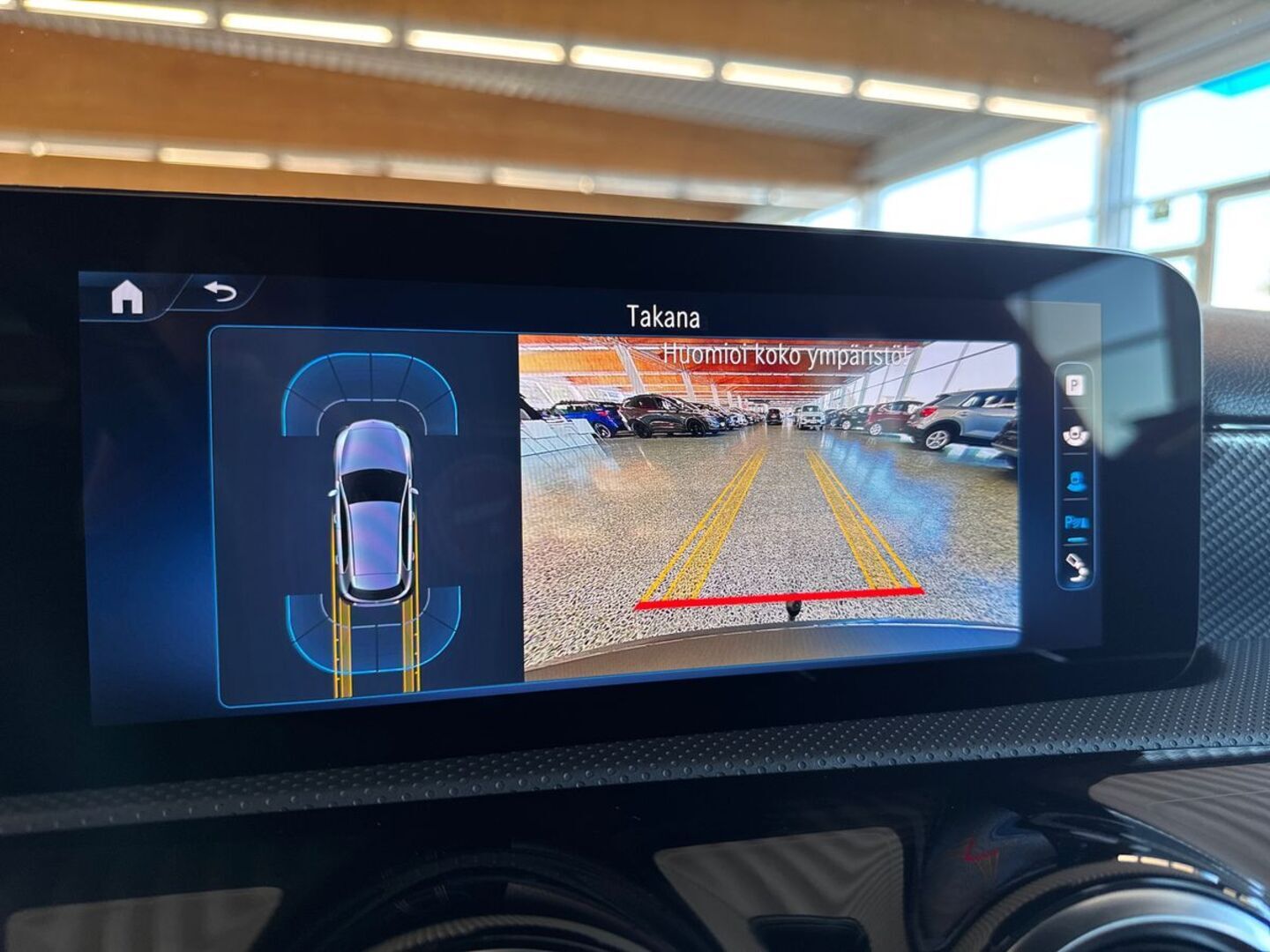 MERCEDES-BENZ A 2024