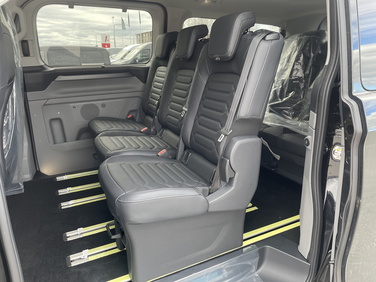 FORD Tourneo Custom 2026