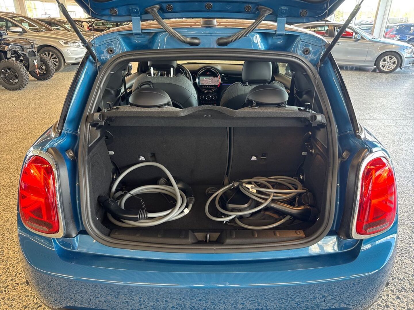 MINI Hatchback 2023