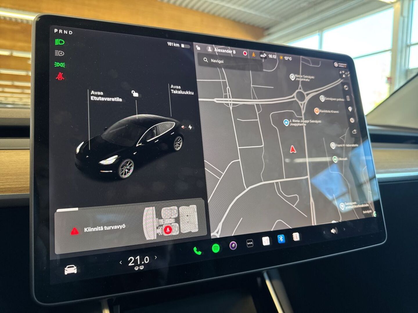 TESLA Model 3 2020